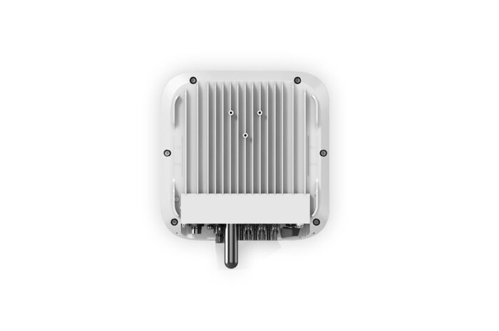 Huawei SUN2000-2KTL-L1 inverter hátulja 1
