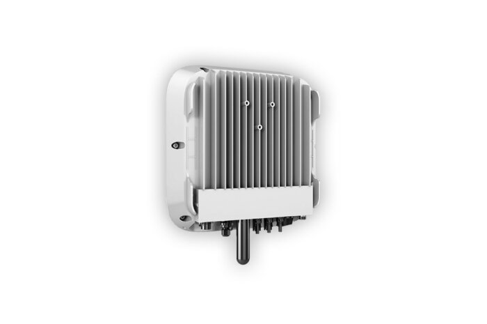 Huawei SUN2000-2KTL-L1 inverter hátulja 2