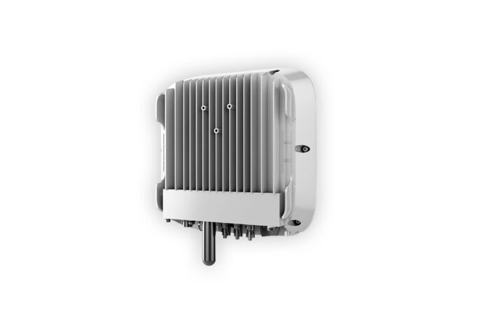 Huawei SUN2000-2KTL-L1 inverter hátulja 3