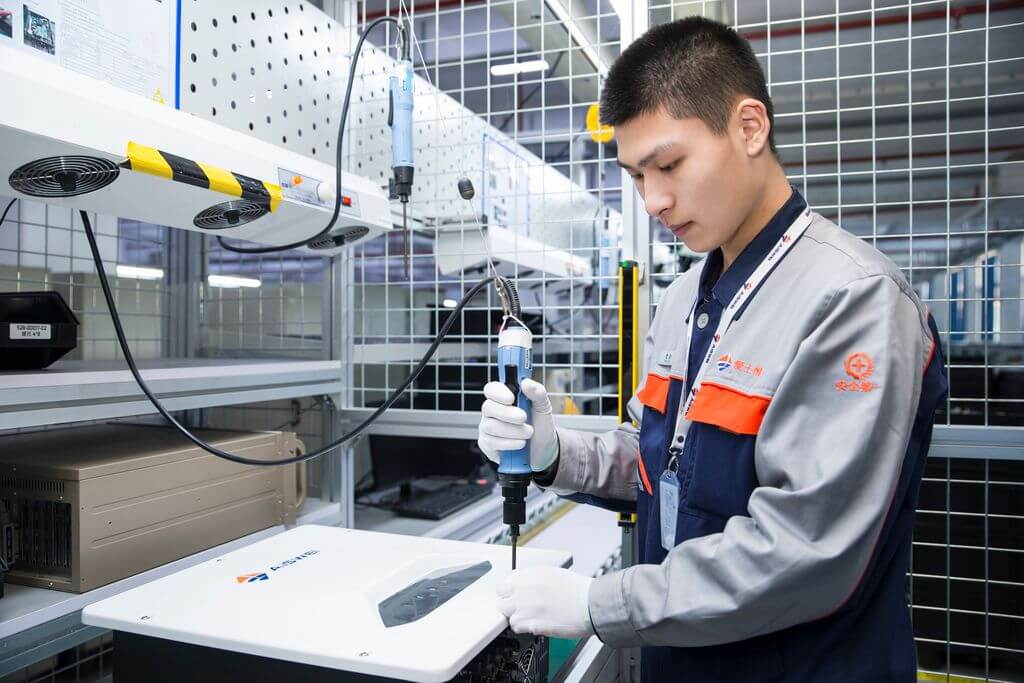 Solplanet stabil gyártói háttér Solplanet stabil gyártói háttér