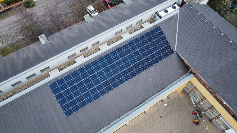 25,9 kWp-os napelemes rendszer a budapesti Gregor József Általános Iskolán