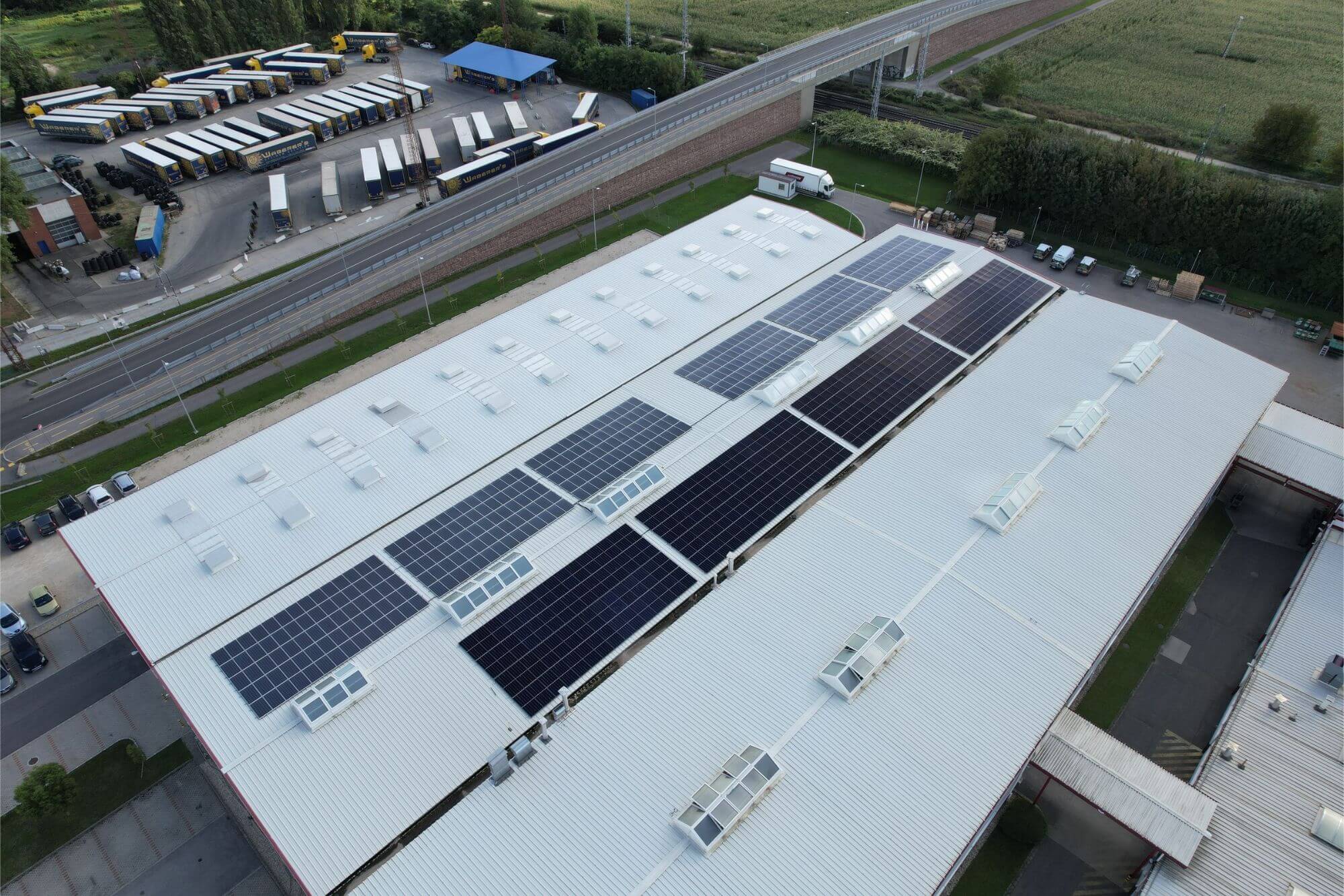 A WITTMANN Group mosonmagyaróvári napelemes rendszere – Aleron Energia vállalati referencia